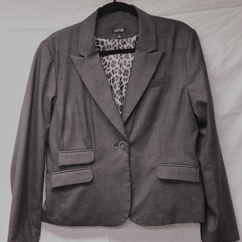 Apt 9 Grey Blazer with leopard print lining